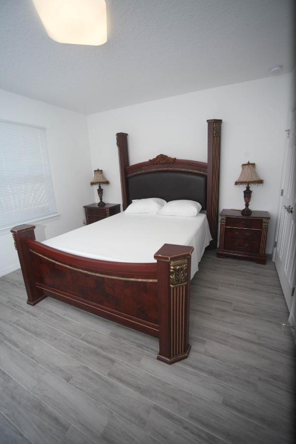 A Beautiful Queen Bedroom ออร์ลันโด ภายนอก รูปภาพ